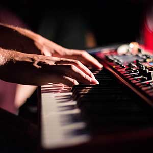 Curso de Teclado e Piano